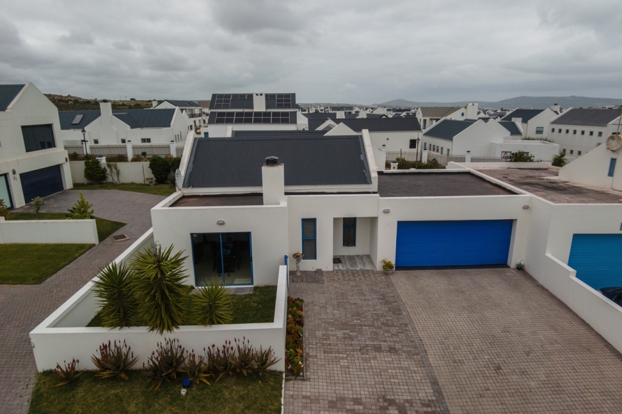 3 Bedroom Property for Sale in Blue Lagoon Western Cape